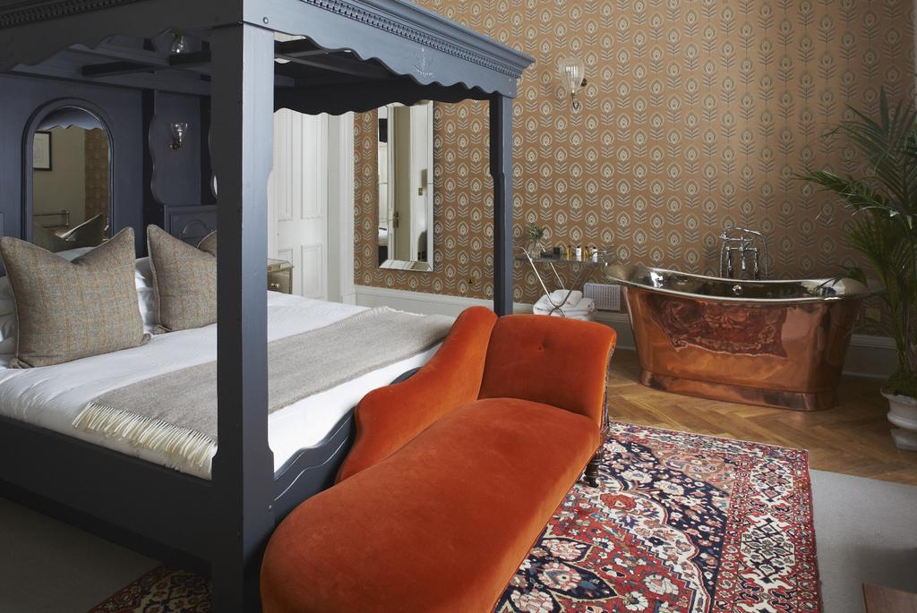 The Roseate Edinburgh - Small Luxury Hotels Of The World Экстерьер фото A suite at the hotel
