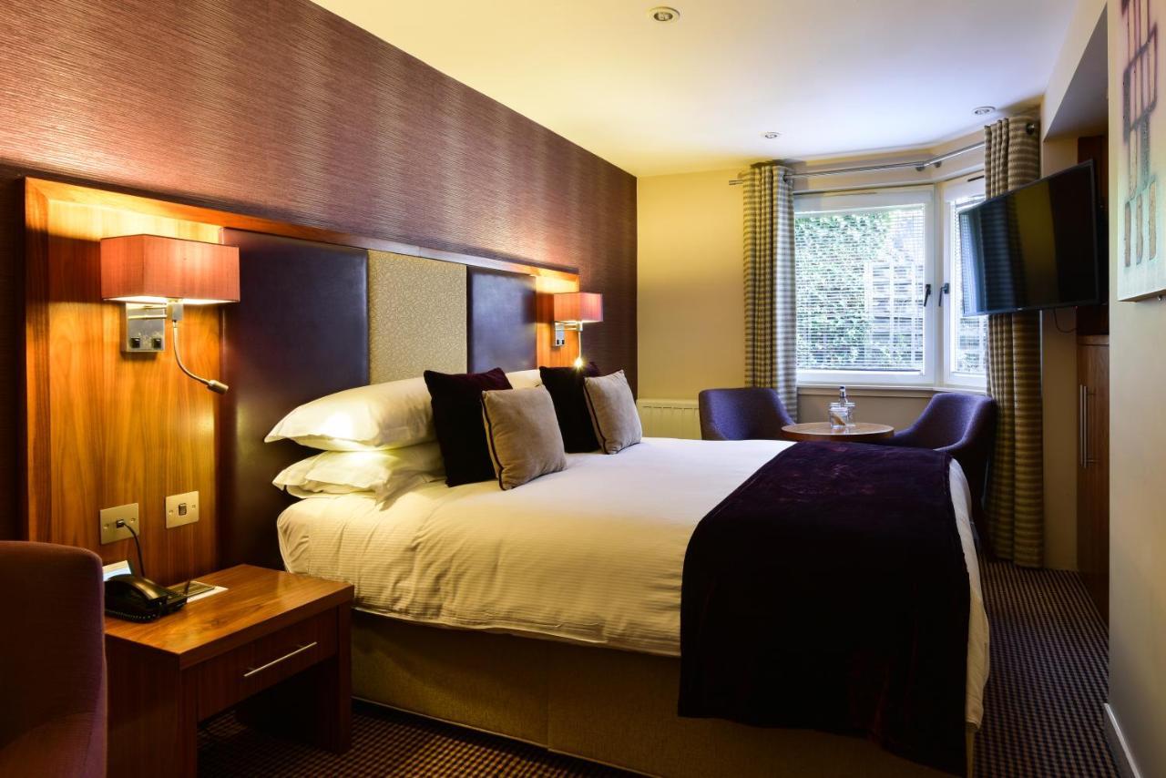 The Roseate Edinburgh - Small Luxury Hotels Of The World Экстерьер фото A bedroom at the hotel